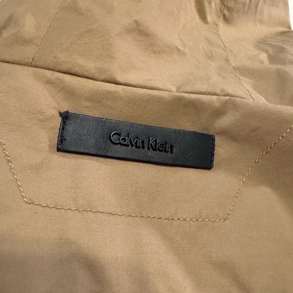 Calvin Klein Women’s Brown Windbreaker with Black Details - Picture 10 of 10